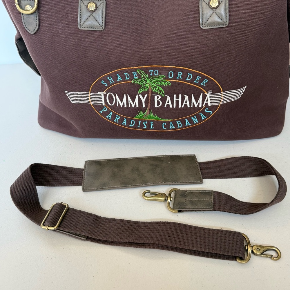 Tommy Bahama Randa Weekender Travel Canvas Duffle Bag Brown Paradise Cabanas